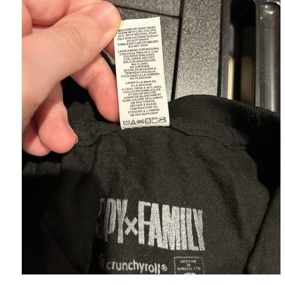 SPY x FAMILY New Anime Black Graphic SS Tee Size S - Picture 4 of 6